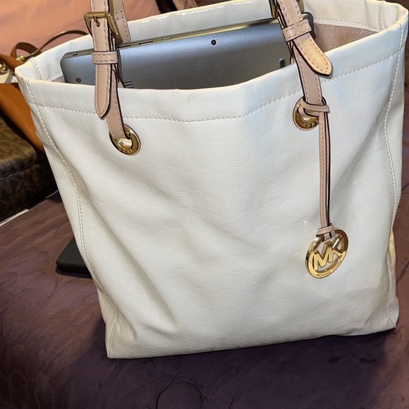 White Michael Kors bag - Picture 4 of 7
